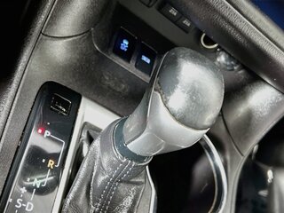 2018 Toyota Highlander SE — photo 21