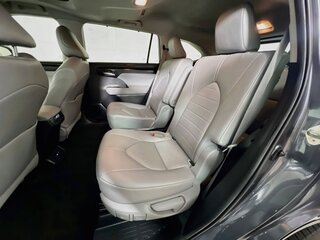 2023 Toyota Highlander XLE — photo 26