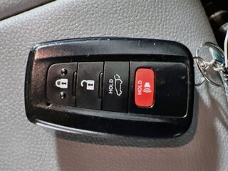 2023 Toyota Highlander XLE — photo 33