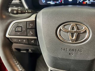 2023 Toyota Highlander Limited — photo 16