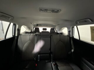 2025 Toyota Highlander LE — photo 30