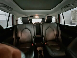 2024 Toyota Highlander Platinum — photo 30