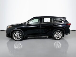 2023 Toyota Highlander Platinum — photo 6