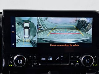2023 Toyota Highlander Platinum — photo 25
