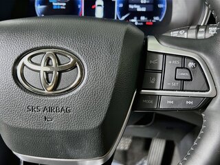 2023 Toyota Highlander Platinum — photo 17