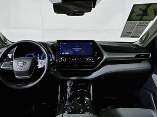 2023 Toyota Highlander Platinum — photo 27