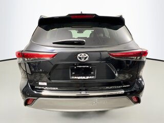2023 Toyota Highlander Platinum — photo 4