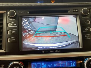 2019 Toyota Highlander XLE — photo 25