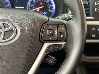 2019 Toyota Highlander XLE — photo 17
