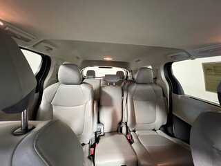 2022 Toyota Sienna XLE — photo 30