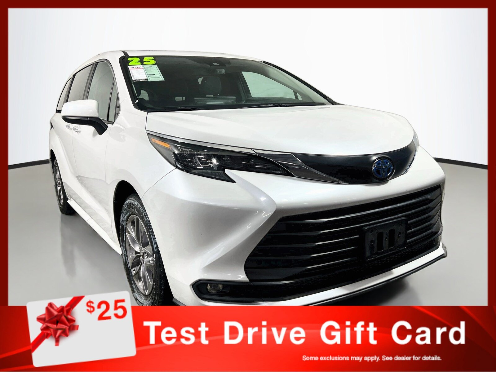 2025 Toyota Sienna XLE