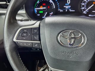 2025 Toyota Sienna XLE — photo 16