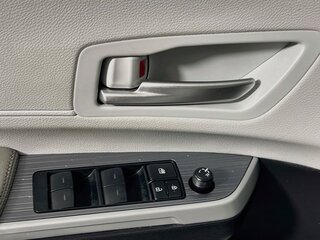 2025 Toyota Sienna XLE — photo 14