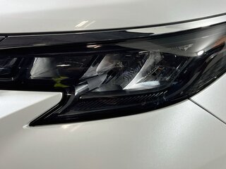 2025 Toyota Sienna XLE — photo 9