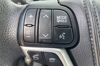 2015 Toyota Highlander LE — photo 25