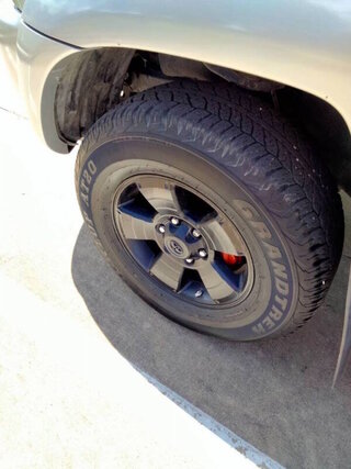 2011 Toyota Tacoma PreRunner — photo 28