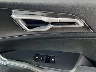 2026 Kia Sportage LX — photo 29