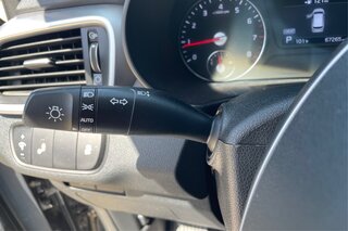 2019 Kia Sorento LX — photo 19
