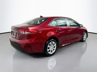 2026 Toyota Corolla LE — photo 3