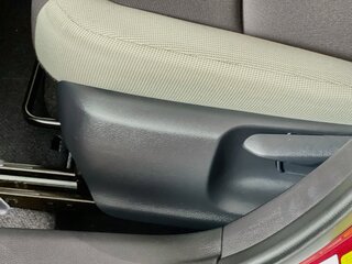 2026 Toyota Corolla LE — photo 13
