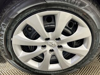 2024 Toyota Corolla LE — photo 11