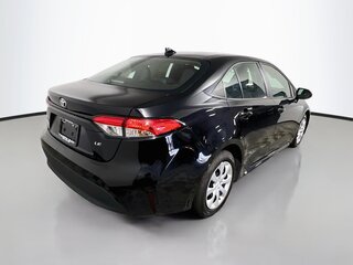 2024 Toyota Corolla LE — photo 3