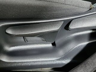 2026 Toyota Corolla LE — photo 13