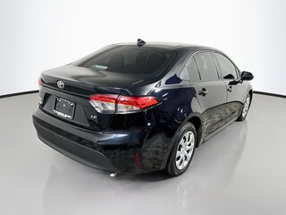2026 Toyota Corolla LE — photo 3