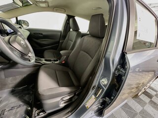 2026 Toyota Corolla LE — photo 12