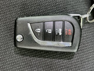 2026 Toyota Corolla LE — photo 31