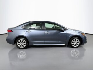 2024 Toyota Corolla LE — photo 2