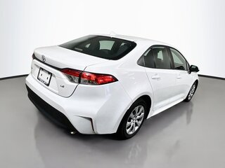 2024 Toyota Corolla LE — photo 3