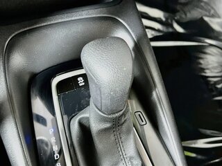 2024 Toyota Corolla LE — photo 20