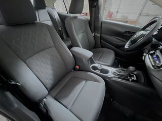 2024 Toyota Corolla LE — photo 27