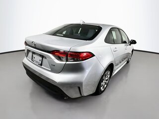 2024 Toyota Corolla LE — photo 3
