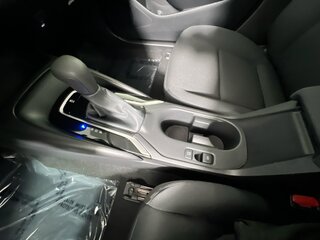 2026 Toyota Corolla LE — photo 21