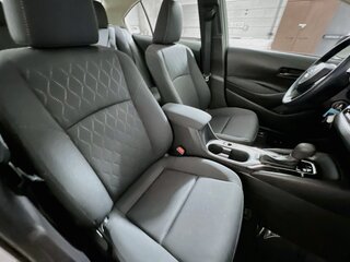 2026 Toyota Corolla LE — photo 27