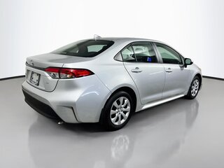 2026 Toyota Corolla LE — photo 3