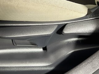 2026 Toyota Corolla LE — photo 13