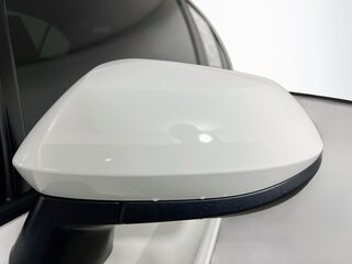 2025 Toyota Corolla LE — photo 10