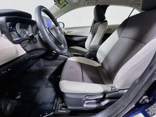 2025 Toyota Corolla LE — photo 12