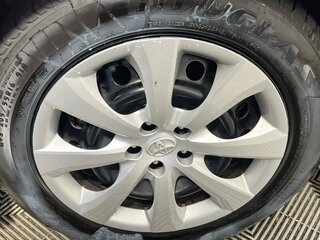 2025 Toyota Corolla LE — photo 11