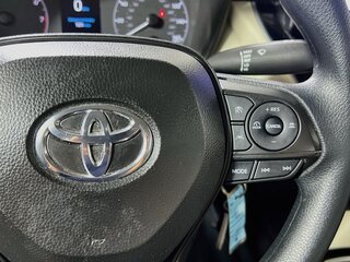 2025 Toyota Corolla LE — photo 17