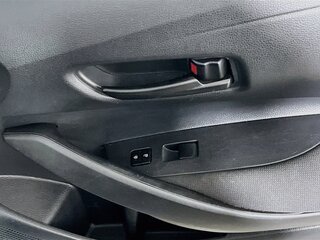 2025 Toyota Corolla LE — photo 28