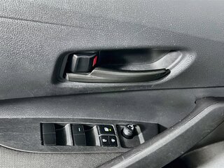 2025 Toyota Corolla LE — photo 14