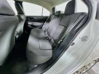 2024 Toyota Corolla LE — photo 24