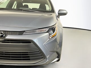 2025 Toyota Corolla LE — photo 9