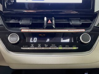 2025 Toyota Corolla LE — photo 23