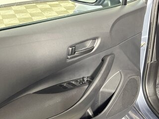 2025 Toyota Corolla LE — photo 14