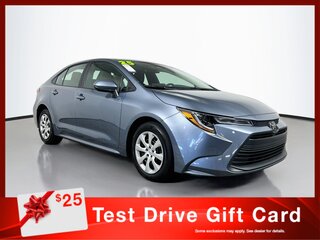 2025 Toyota Corolla LE — photo 1